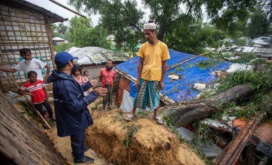 UN in Bangladesh decries devastating new round of rations cuts for Rohingya refugees